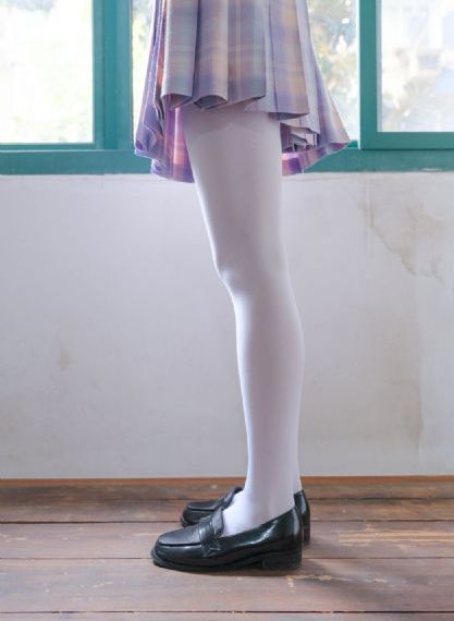 男女强吻摸下面揉免费的视频_720电影完整版