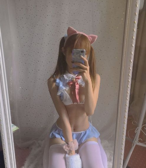 青青草免费av_高清完整版