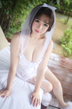 国产真实灌醉美女玩弄AV_720在线手机播放