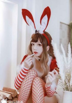 国产美女艹逼水_超清在线观看高清